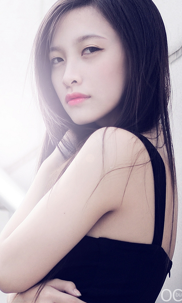 动漫美女被虐吸奶
